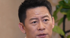 办公室女职员